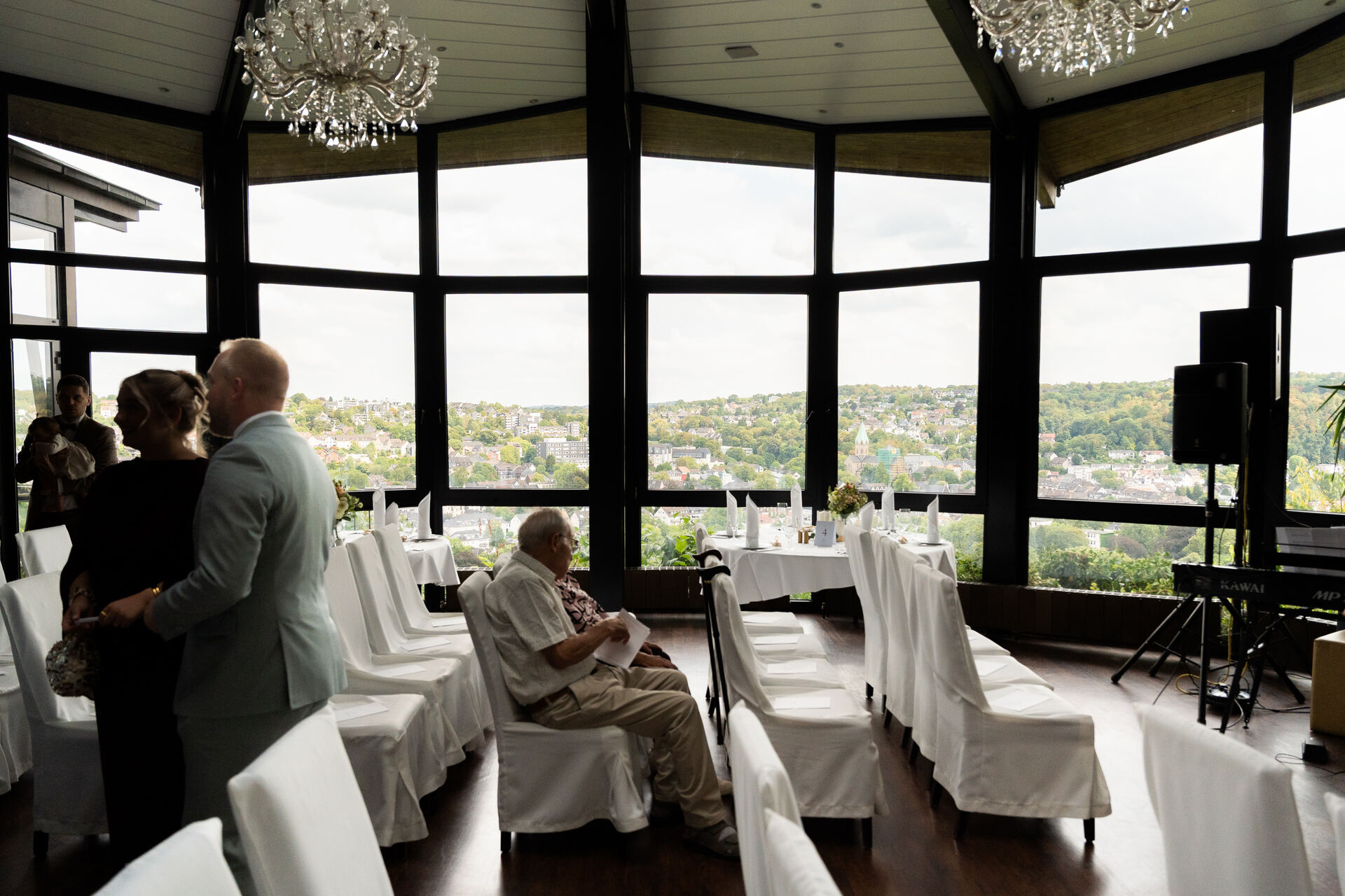 Hochzeitsreportage Lena-Marie & Manuel in der Villa Vue Essen, Bild 8