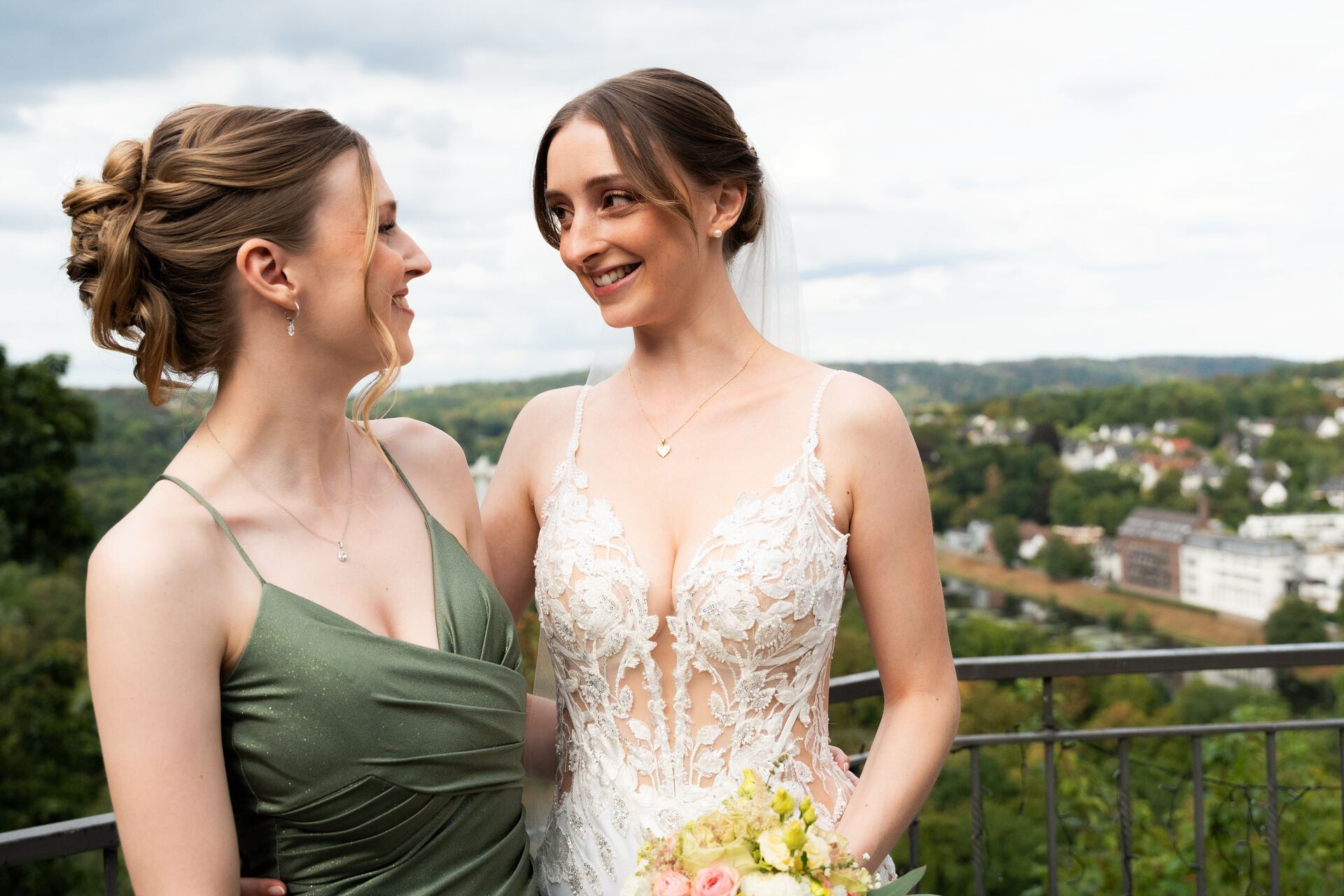 Hochzeitsreportage Lena-Marie & Manuel in der Villa Vue Essen, Bild 53